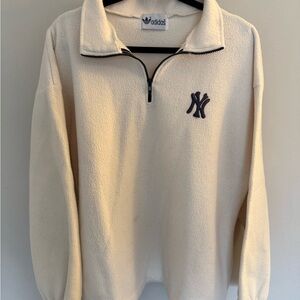 Vintage adidas Men’s Cream Quarter-Zip Fleece Pullover with Yankees Navy Logo